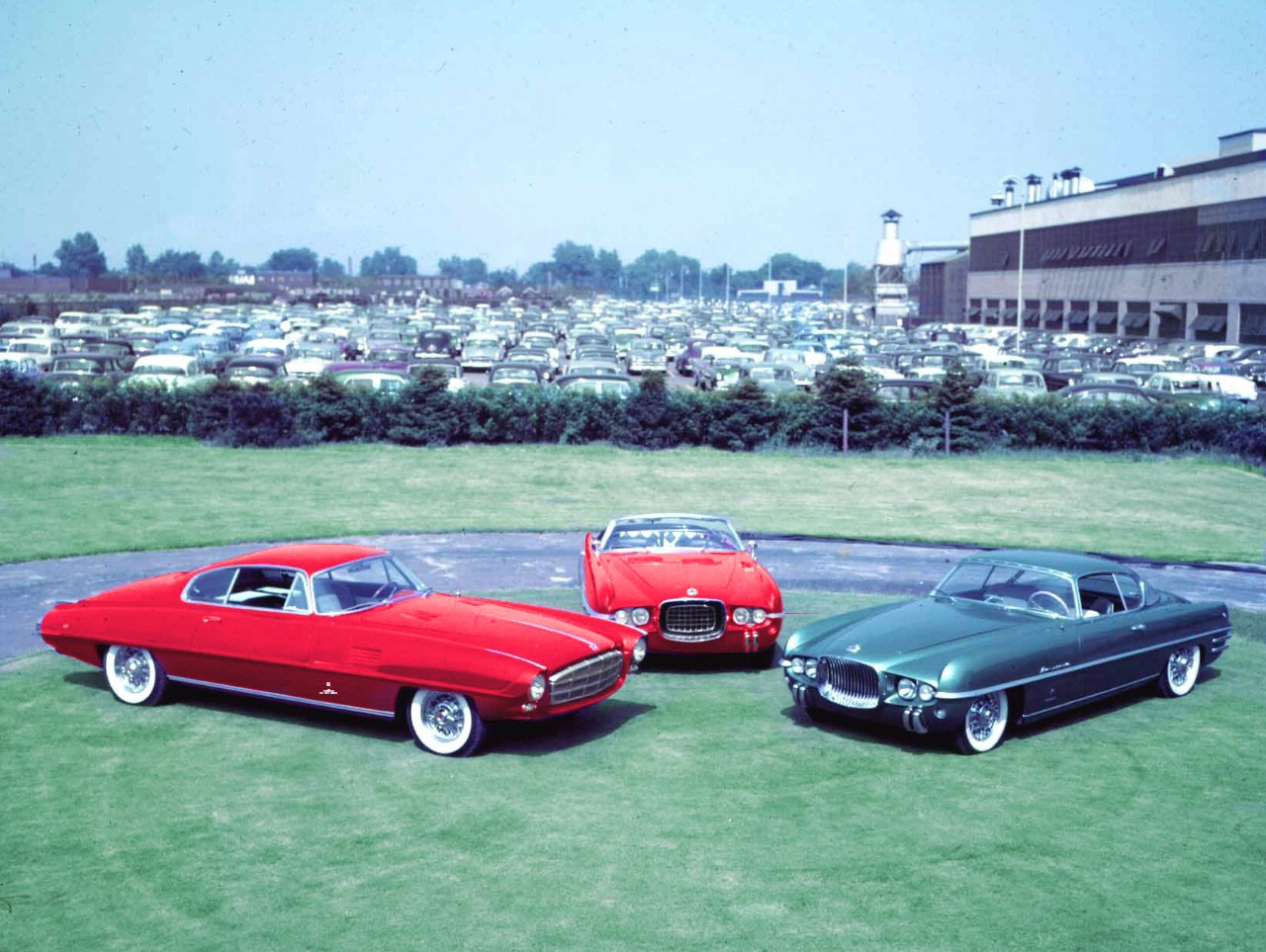 DeSoto Adventurer II, Dodge Firearrow III Concept Cars (Ghia)